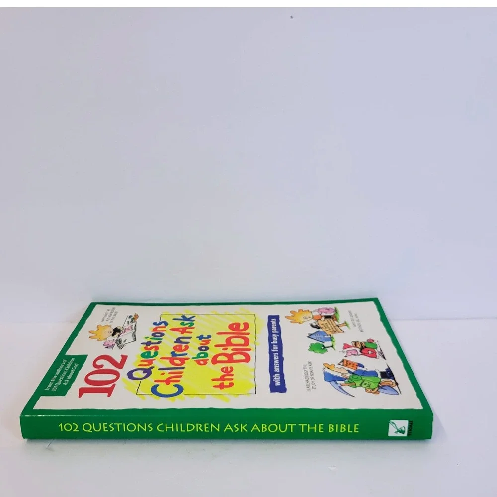 Tyndale 102 Questions Children Ask about the Bible Illustrated Paperback Book
